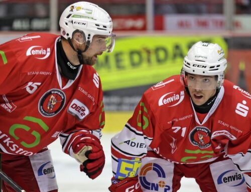 Eispiraten bauen ihre Heimsiegesserie mit einem 3:1 auch gegen Rosenheim aus